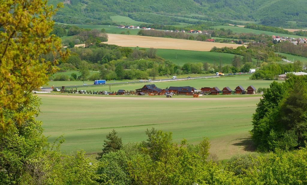 Ubytovanie Koliba Pacho - Zrub Anicka Prievidza Exterior photo